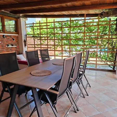Paradise For Children, Family Oros Medulin, With A Pool, Gl Apartmán Medulin