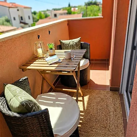Paradise For Children, Family Oros Medulin, With A Pool, Gl Apartmán *